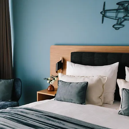 Amante - Bern Airport 3*