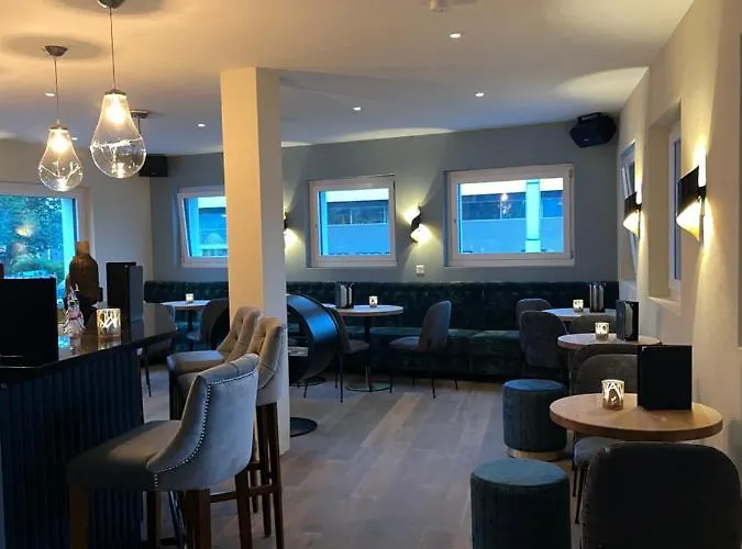 Amante - Bern Airport