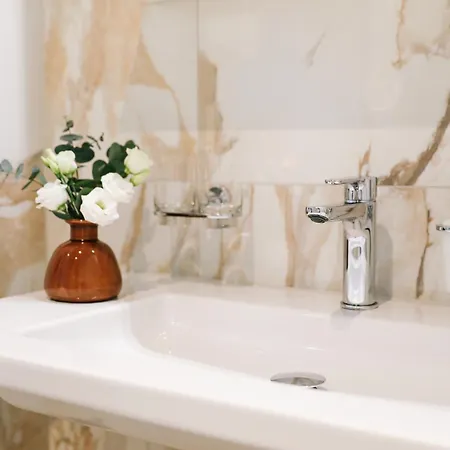 Amante - Bern Airport 3*